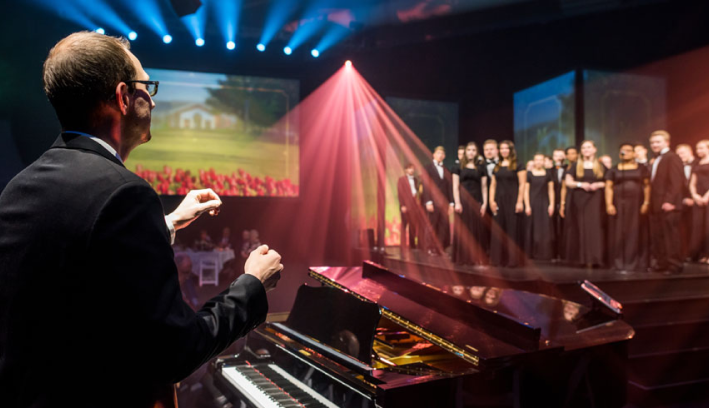 choir and director at presidents honors